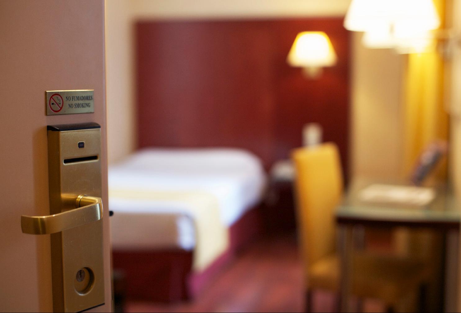 Hotel Arosa Мадрид Екстериор снимка