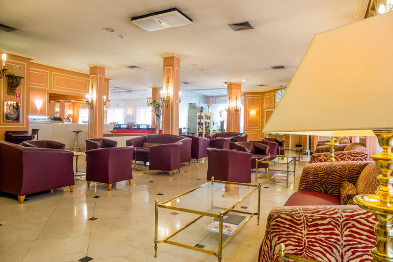 Hotel Arosa Мадрид Екстериор снимка