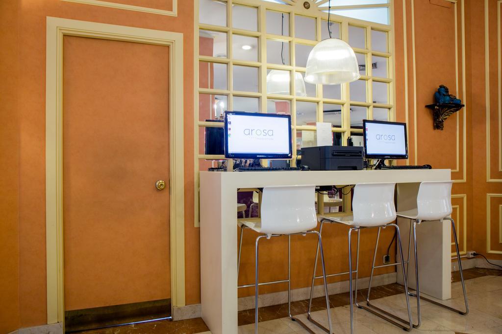 Hotel Arosa Мадрид Екстериор снимка