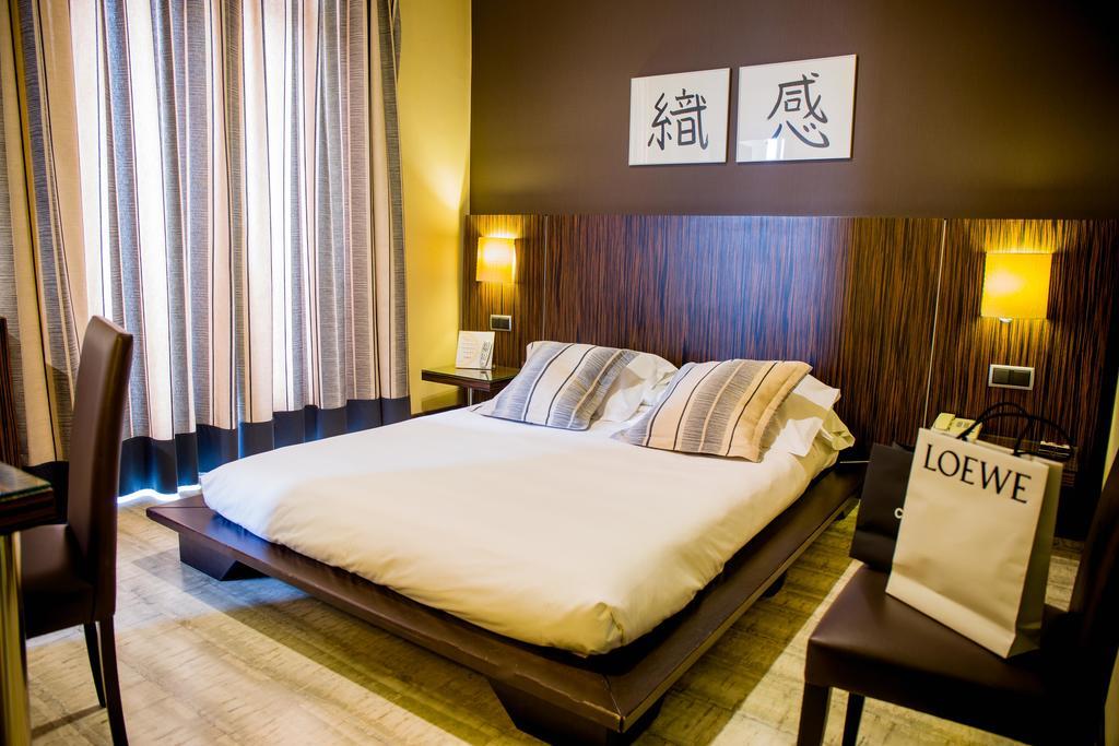 Hotel Arosa Мадрид Екстериор снимка