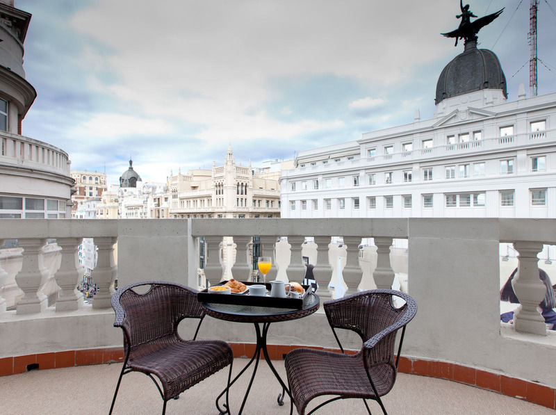 Hotel Arosa Мадрид Екстериор снимка
